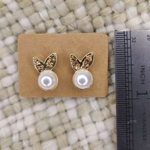 ✨️4 for 15✨️ Bunny Stud Earrings Costume Jewelry Faux Pearl